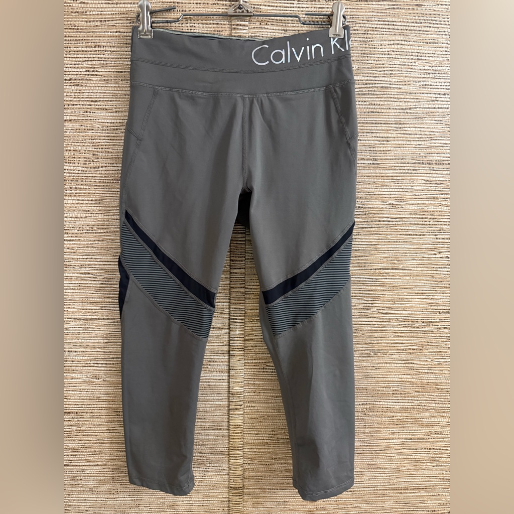 Calvin Klein Performance Wick Capri Active Athletic Leggings Olive Green Small